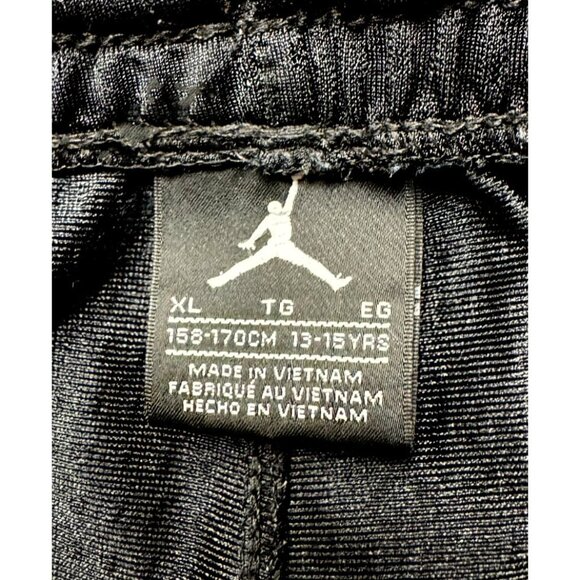 Nike Air Jordan Youth XL Moisture Wick Dri-FIT Elastic Waist Pockets Lightweight - Picture 5 of 8